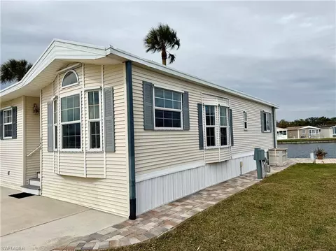 348 Bobcat Run #348, Naples, FL 34114 photo 2
