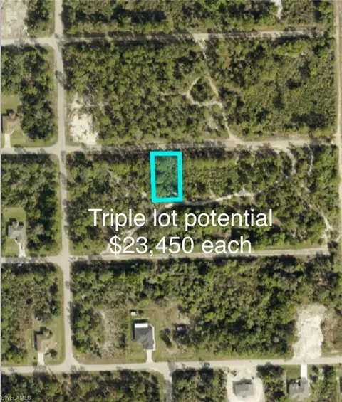 3227 55th St W, Lehigh Acres, FL 33971