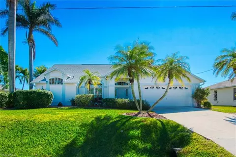 2122 SW 48th Ter, Cape Coral, FL 33914