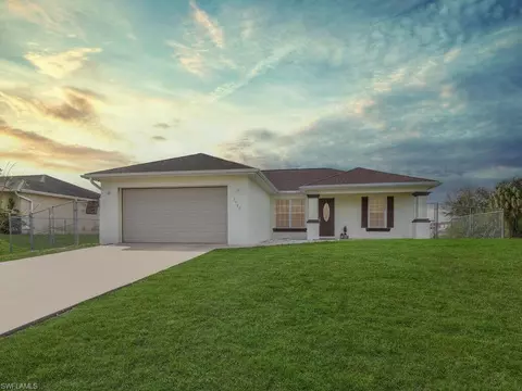 2900 Curtis Ave S, Lehigh Acres, FL 33976