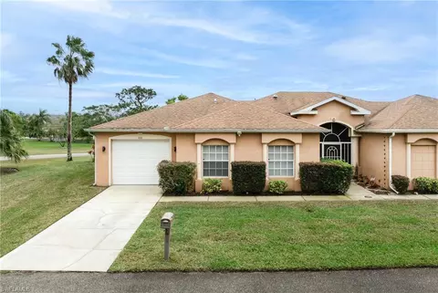 624 Falls Ln, Lehigh Acres, FL 33974