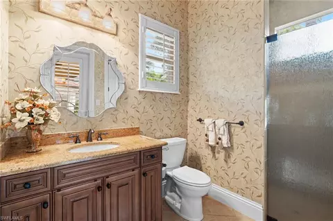 Bath - 7833 Classics Dr, Naples, FL 34113 photo 4 of 4