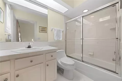897 Barcarmil Way, Naples, FL 34110 photo 19