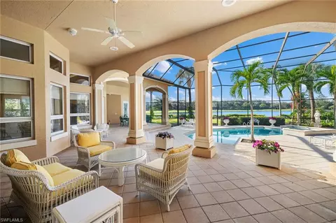 897 Barcarmil Way, Naples, FL 34110 photo 9