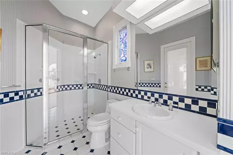 897 Barcarmil Way, Naples, FL 34110 photo 32