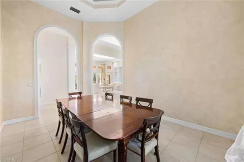897 Barcarmil Way, Naples, FL 34110 photo 15