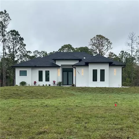 2643 48th Ave NE, Naples, FL 34120