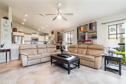 13018 Parktree Ct #8L, Naples, FL 34110
