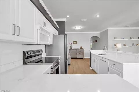 21586 Portrush Run, Estero, FL 33928 photo 12