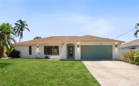4742 25th Ave SW, Naples, FL 34116
