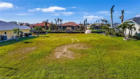 3308 SW 25th Pl, Cape Coral, FL 33914