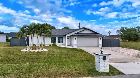 319 NW 4th St, Cape Coral, FL 33993