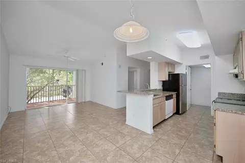4650 Saint Croix Ln #736, Naples, FL 34109