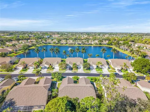 5810 Greenwood Cir #73, Naples, FL 34112