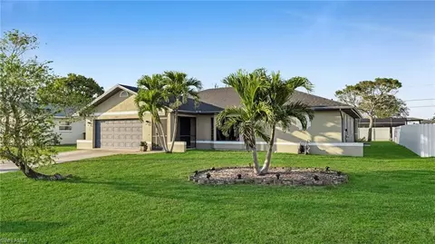 1503 SE 33rd Ter, Cape Coral, FL 33904