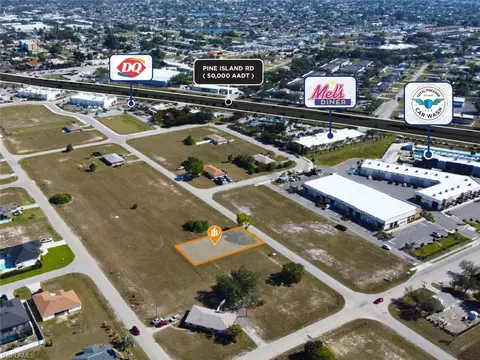 1309 NE 8th Ter, Cape Coral, FL 33909