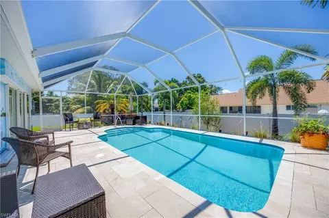 9834 Pennsylvania Ave, Bonita Springs, FL 34135