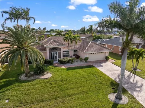 1706 SE 19th Ln, Cape Coral, FL 33990