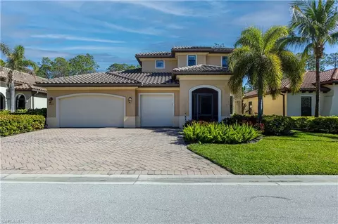 4422 Tamarind Way, Naples, FL 34119