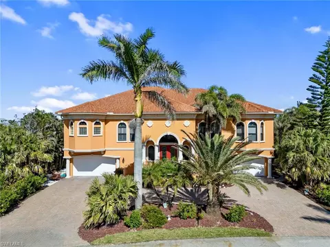 14660 Jonathan Harbour Dr, Fort Myers, FL 33908