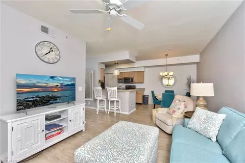 4610 Saint Croix Ln #1016, Naples, FL 34109