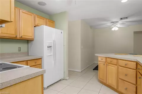 2560 11th Cir, Naples, FL 34103 photo 9