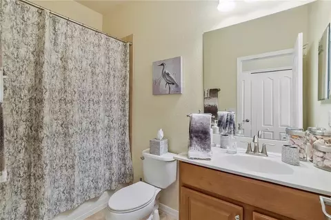 Bath - 3824 Ruby Way, Naples, FL 34114 photo 5 of 5