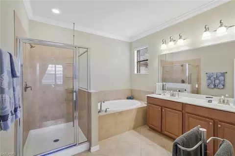 Bath - 3824 Ruby Way, Naples, FL 34114 photo 1 of 5