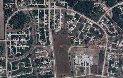 8308 Lena Ct, Labelle, FL 33935