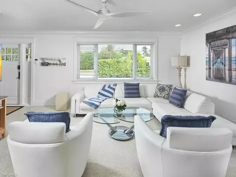 1230 22nd Ave N, Naples, FL 34103