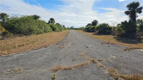 811 Opal Ct, Labelle, FL 33935 photo 20