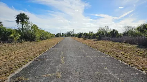811 Opal Ct, Labelle, FL 33935 photo 23