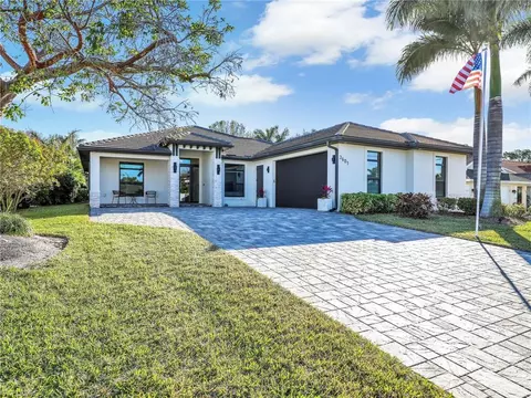 3601 Mccomb Ln, Bonita Springs, FL 34134