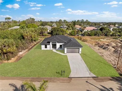 821 Porter St E, Lehigh Acres, FL 33974