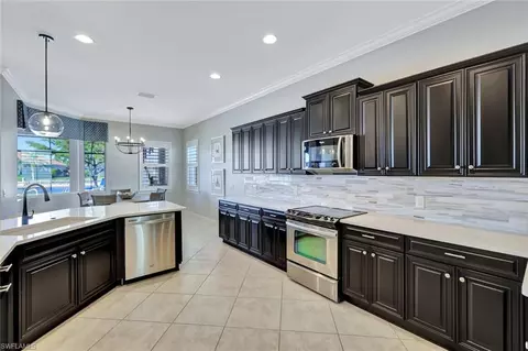 Kitchen - 9091 Graphite Cir, Naples, FL 34120 photo 5 of 5