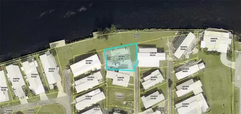 2012 S Olga Dr, Fort Myers, FL 33905