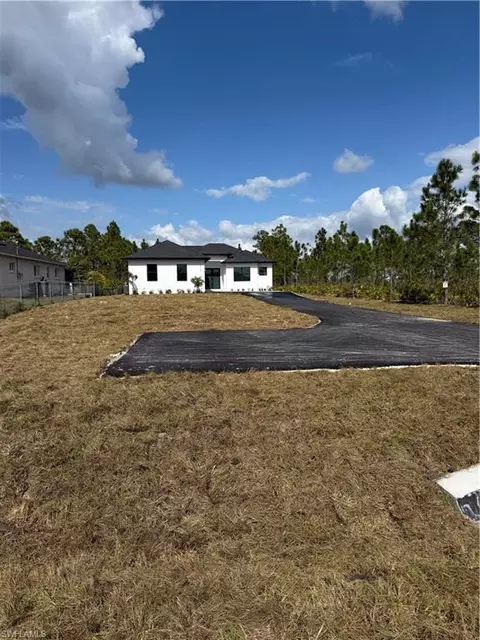 4035 58th Ave NE, Naples, FL 34120 photo 3