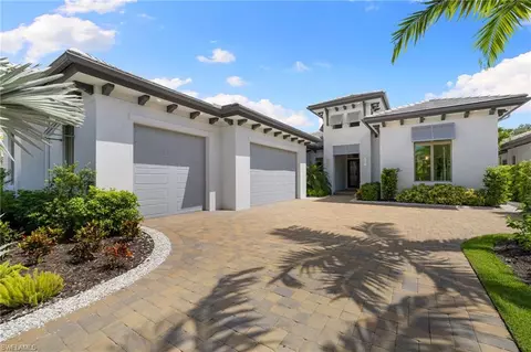 19925 Montserrat Ln, Estero, FL 33928
