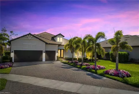 19380 Aqua Shore Dr, Fort Myers, FL 33913