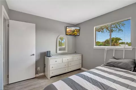 3257 Royal Canadian Trce #2, Fort Myers, FL 33907