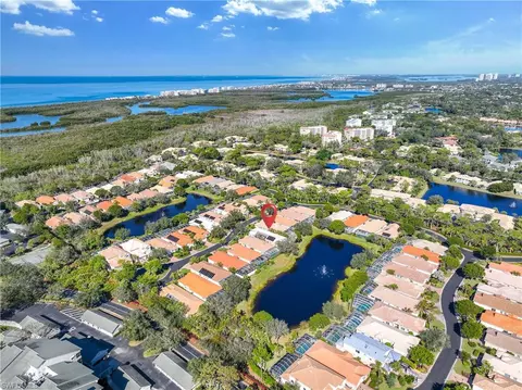 View/Area - 376 Mallory Ct, Naples, FL 34110 photo 3 of 6