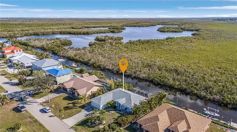 5139 Genesee Pkwy, Bokeelia, FL 33922