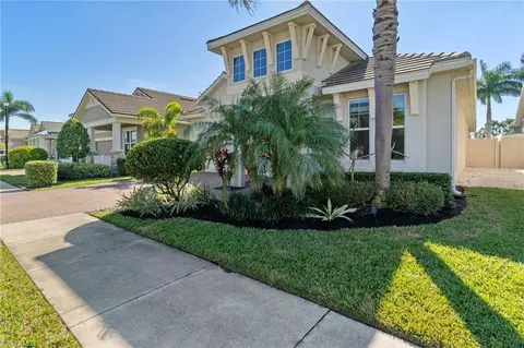 Exterior - 3272 Pilot Cir, Naples, FL 34120 photo 9 of 9