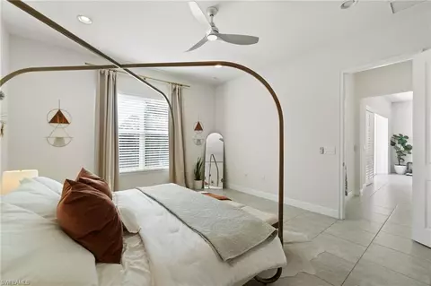 Bedroom - 3272 Pilot Cir, Naples, FL 34120 photo 3 of 6