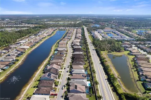 View/Area - 3272 Pilot Cir, Naples, FL 34120 photo 4 of 4