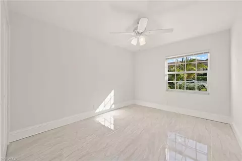 666 3rd St S #104, Naples, FL 34102 photo 18