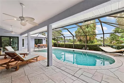 107 Cedar Crest Ct, Naples, FL 34113 photo 2