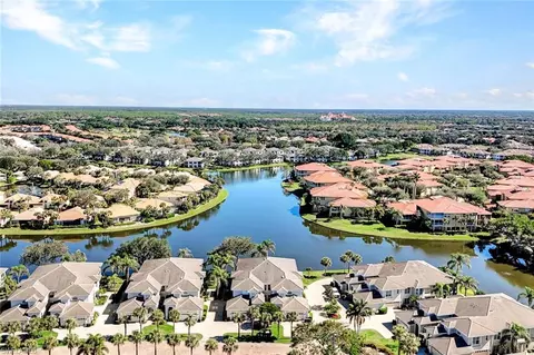 1876 Seville Blvd #1522, Naples, FL 34109