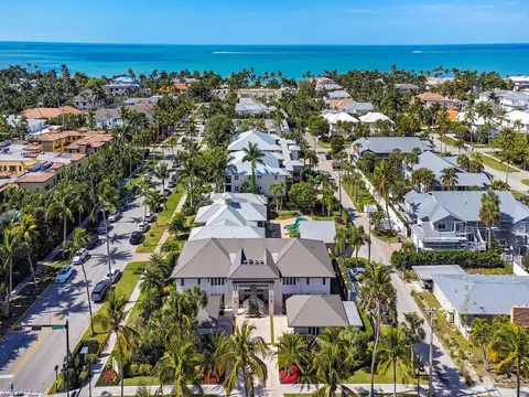 View/Area - 295 5th Ave S, Naples, FL 34102 photo 1 of 5