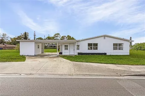 900 Leeland Heights Blvd E, Lehigh Acres, FL 33936
